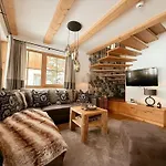 Rustika Holiday home Wagrain