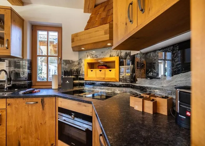 Rustika * واغراين