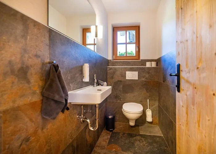 Rustika بيت للعطل *